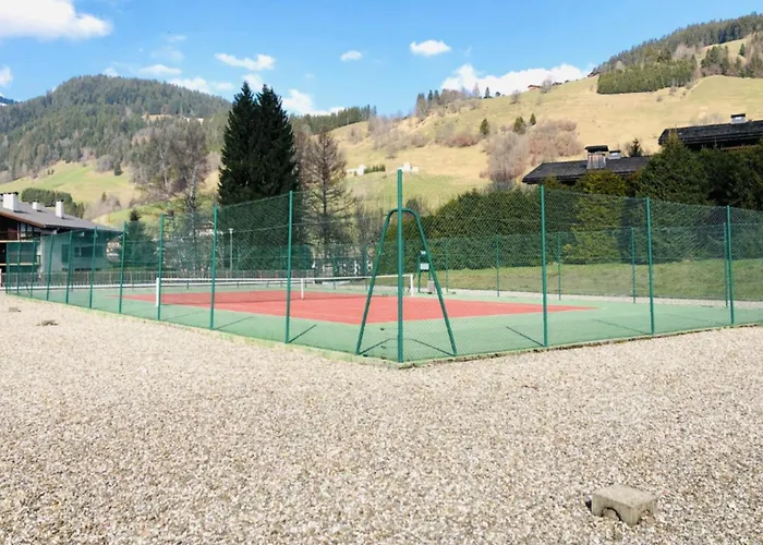 Superb In Апартаменти